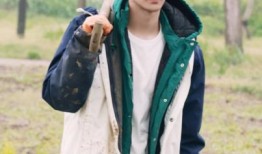 刘宪华最新爆料张艺兴,揭秘娱乐圈不为人知的一面