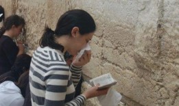 娱乐界的吃瓜君,揭秘吃瓜君背后的真相与热点追踪