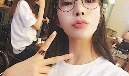 闺蜜爆料女网红是谁啊视频,揭秘神秘女网红身份之谜