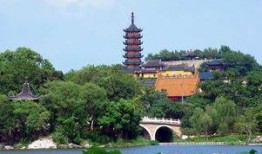 镇江景区爆料事件最新,揭秘背后真相，游客权益如何保障？