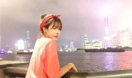 闺蜜爆料女网红是谁啊视频,揭秘神秘女网红身份之谜